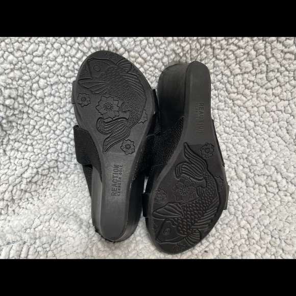 Kenneth Cole Reaction wedges - Picture 3 of 3